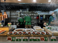 七鲜小厨依托京东笼盖全国的物